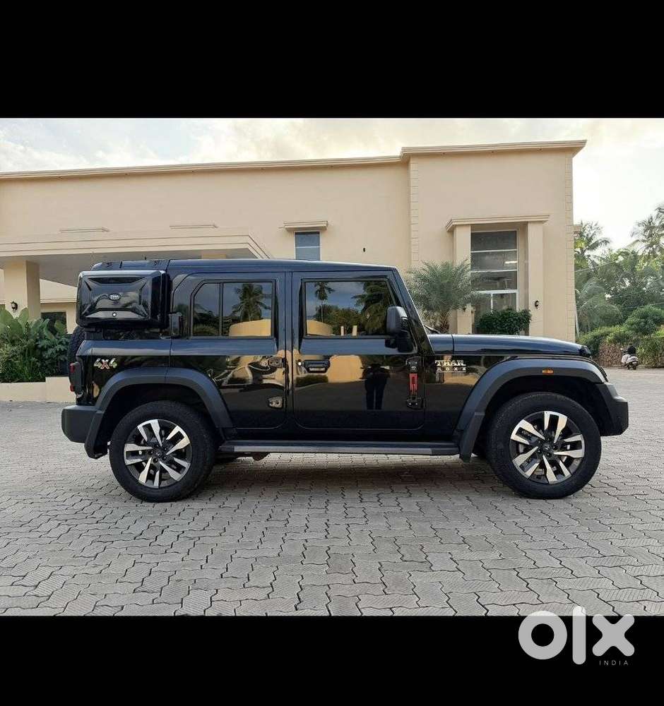 Mahindra Thar Roxx Ax7 L Diesel At 4wd, 2025