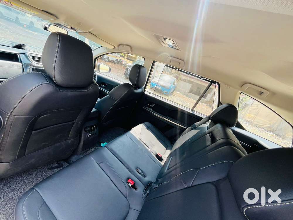 Tata Hexa 2.2 Xt 4x4 7 Str Dual Tone, 2017, Diesel