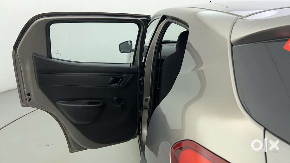 Renault Kwid 1.0 Rxt Sce Special (o), 2018, Petrol