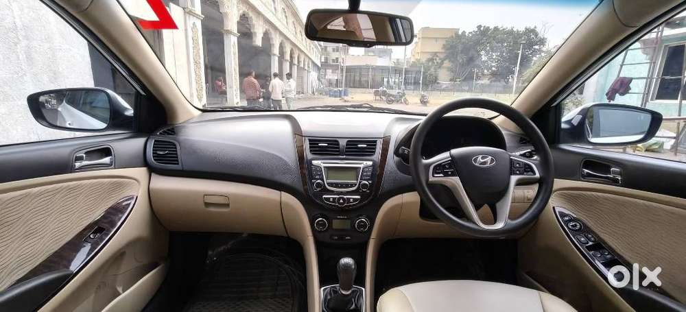 Hyundai Verna Fluidic 1.6 Vtvt Sx, 2013, Petrol