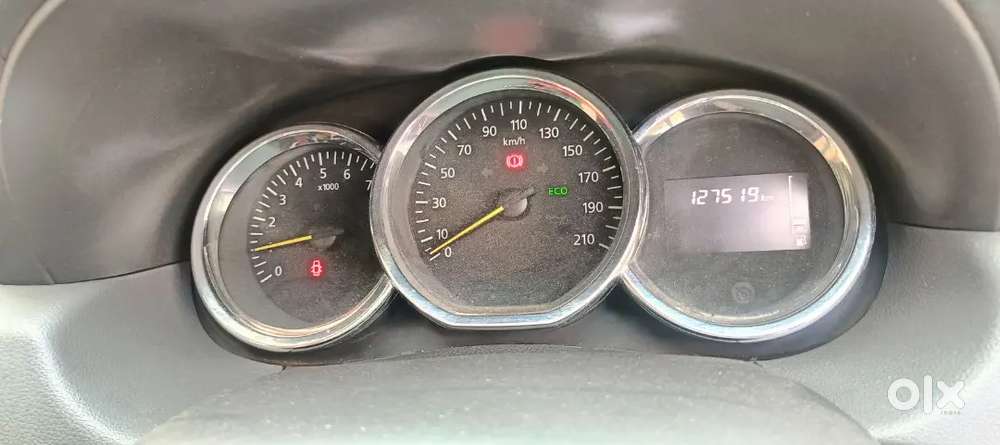 Renault Duster 2017 Diesel 120000 Km Driven