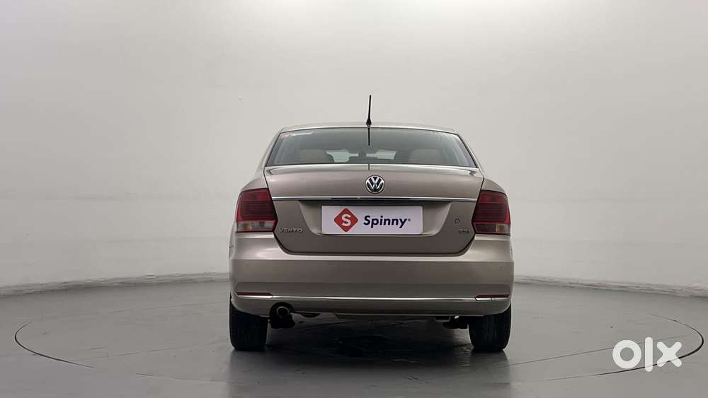 Volkswagen Vento 2013-2015 1.2 Tsi Highline At, 2016, Petrol