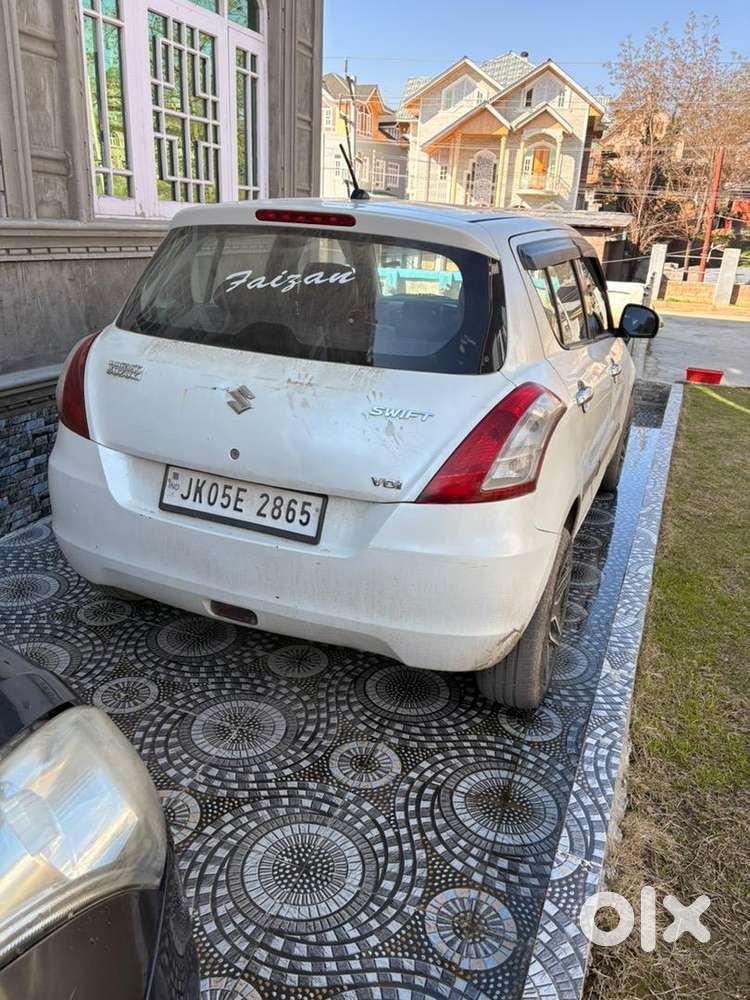 Maruti Suzuki Swift 2015 Diesel 120000 Km Driven