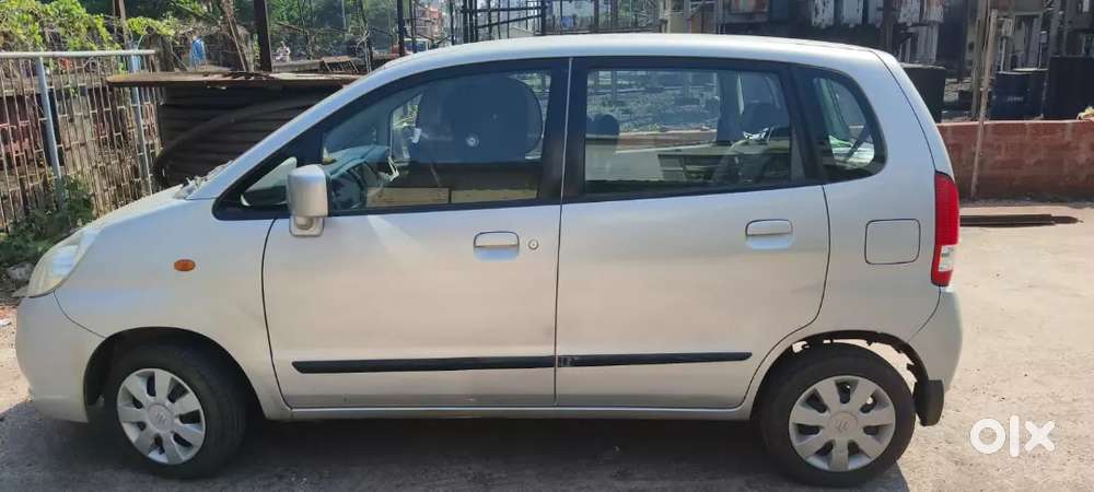 Maruti Suzuki Zen Estilo 2010 Car