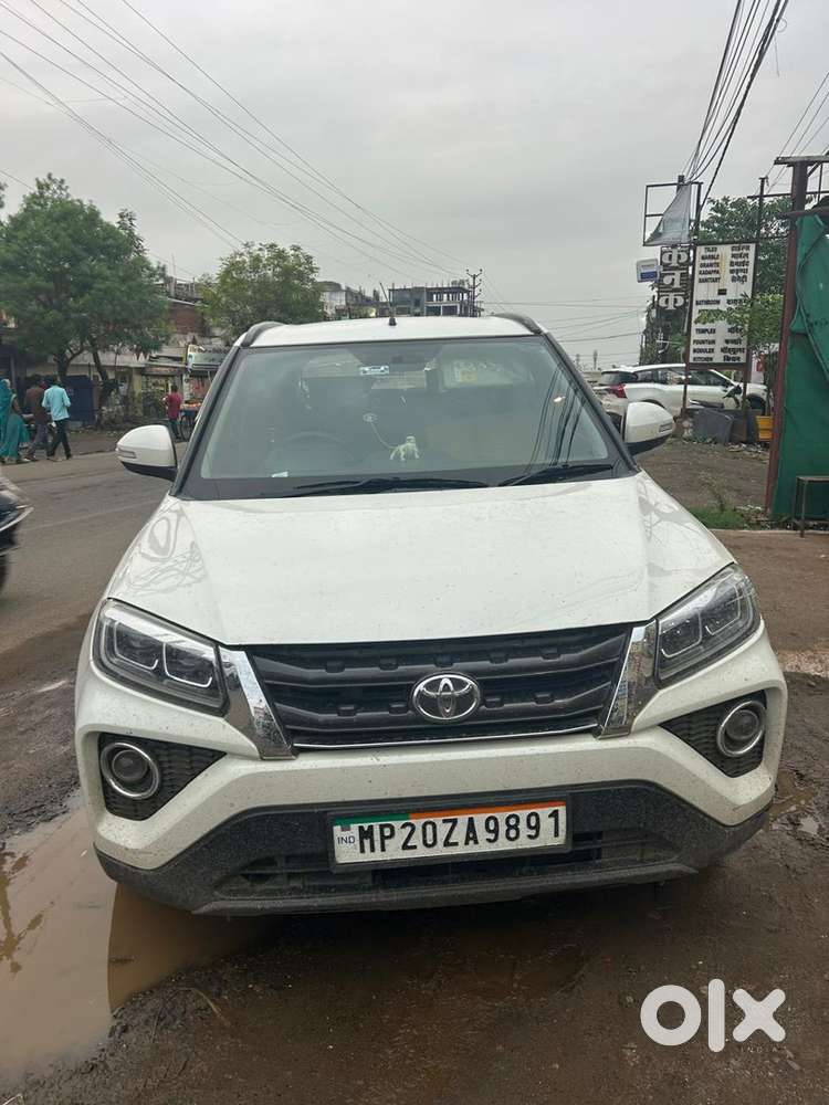 Toyota Urban Cruiser 2022 Petrol Well Maintained