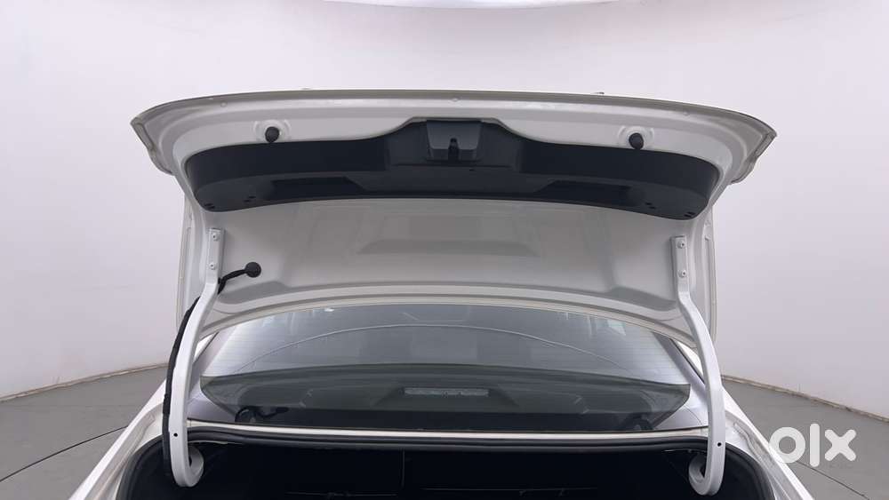 Volkswagen Virtus Highline Plus 1.0 Tsi At, 2023, Petrol