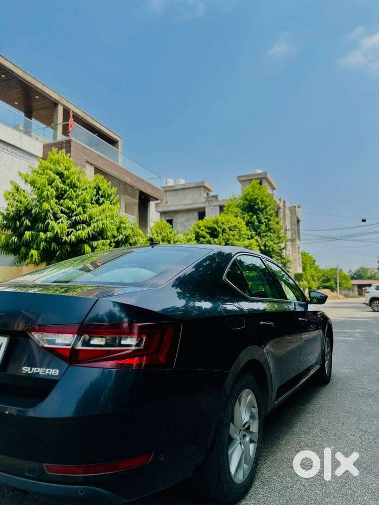 Skoda Superb L&k 2.0 Tdi At, 2019, Diesel