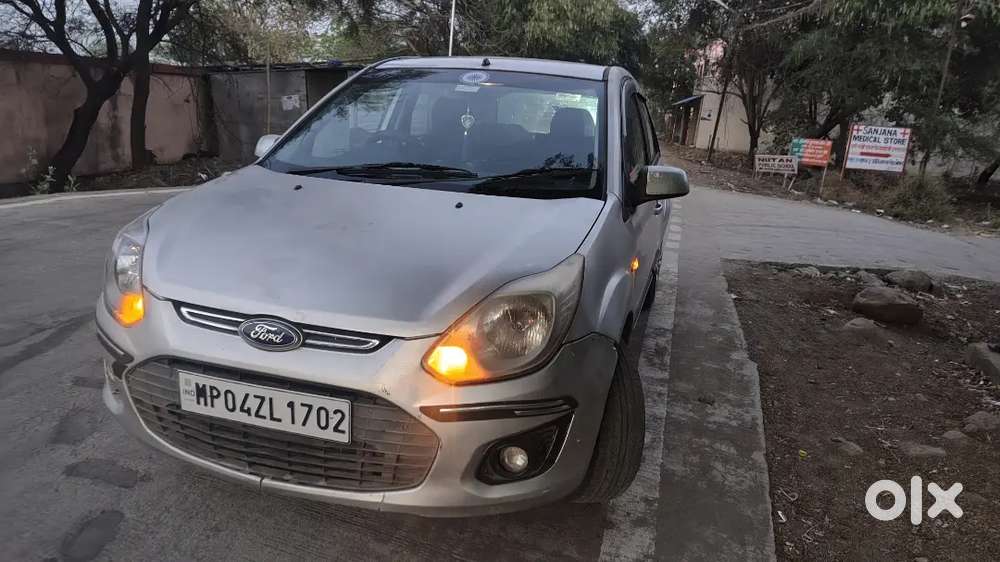 Ford Figo 2013 Diesel 80000 Km Driven