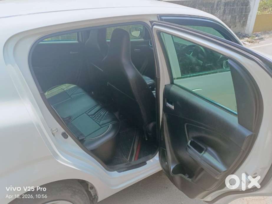 Maruti Suzuki Celerio 1.0 Vxi Amt, 2022, Petrol