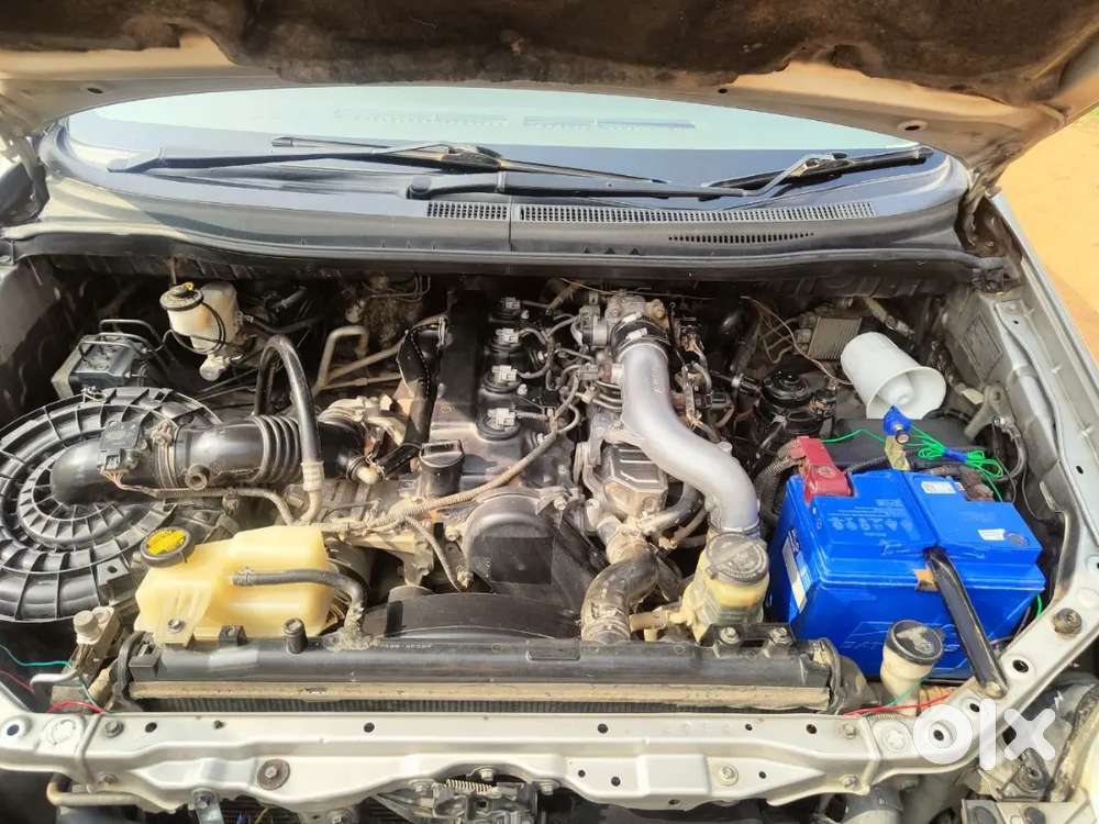 Toyota Innova 2.5 G 2013
