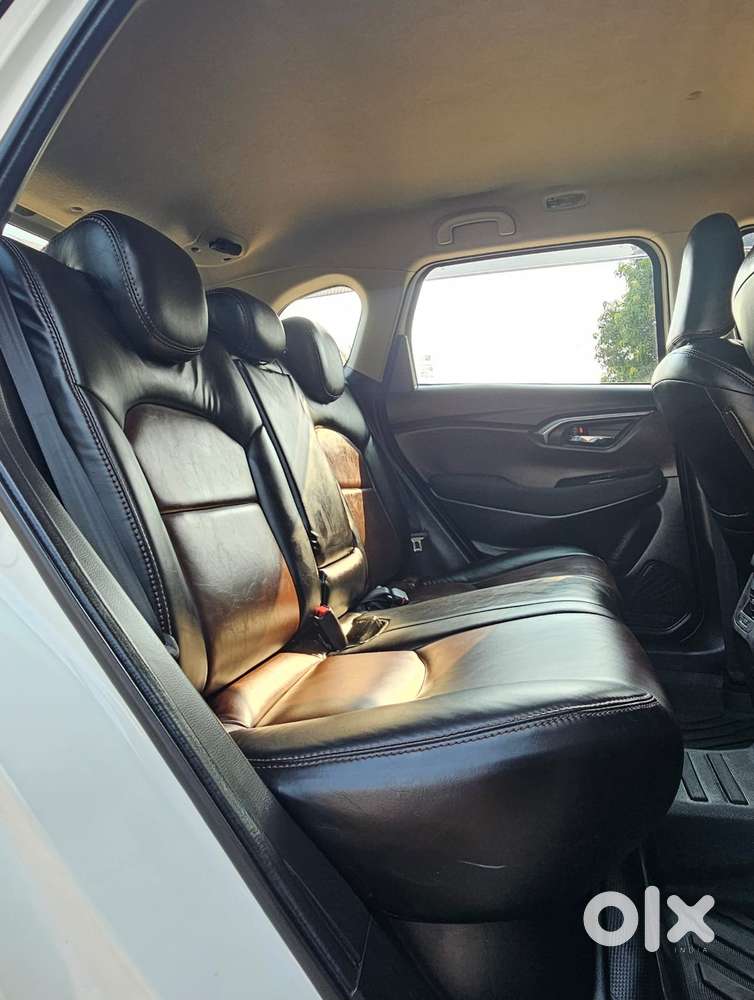 Maruti Suzuki Grand Vitara 1.5 Sigma Smart Hybrid, 2023, Petrol