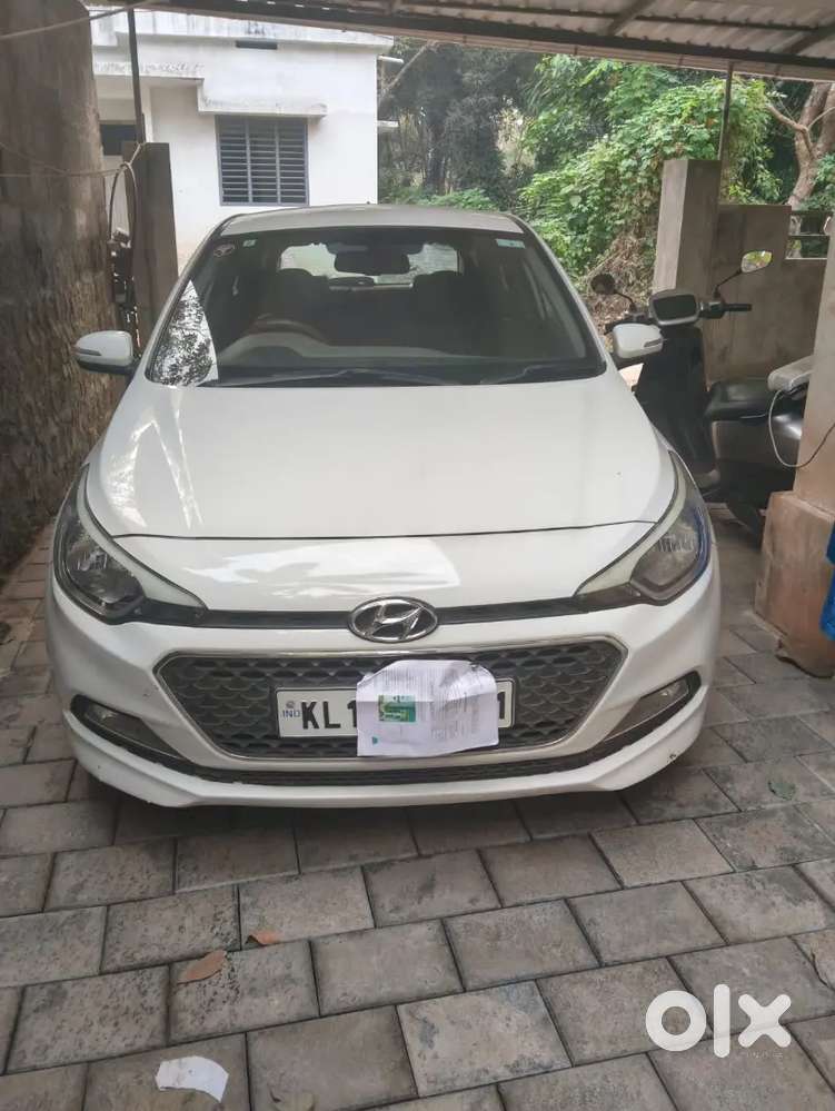 Hyundai Elite I20 2015 Diesel 110000 Km Driven