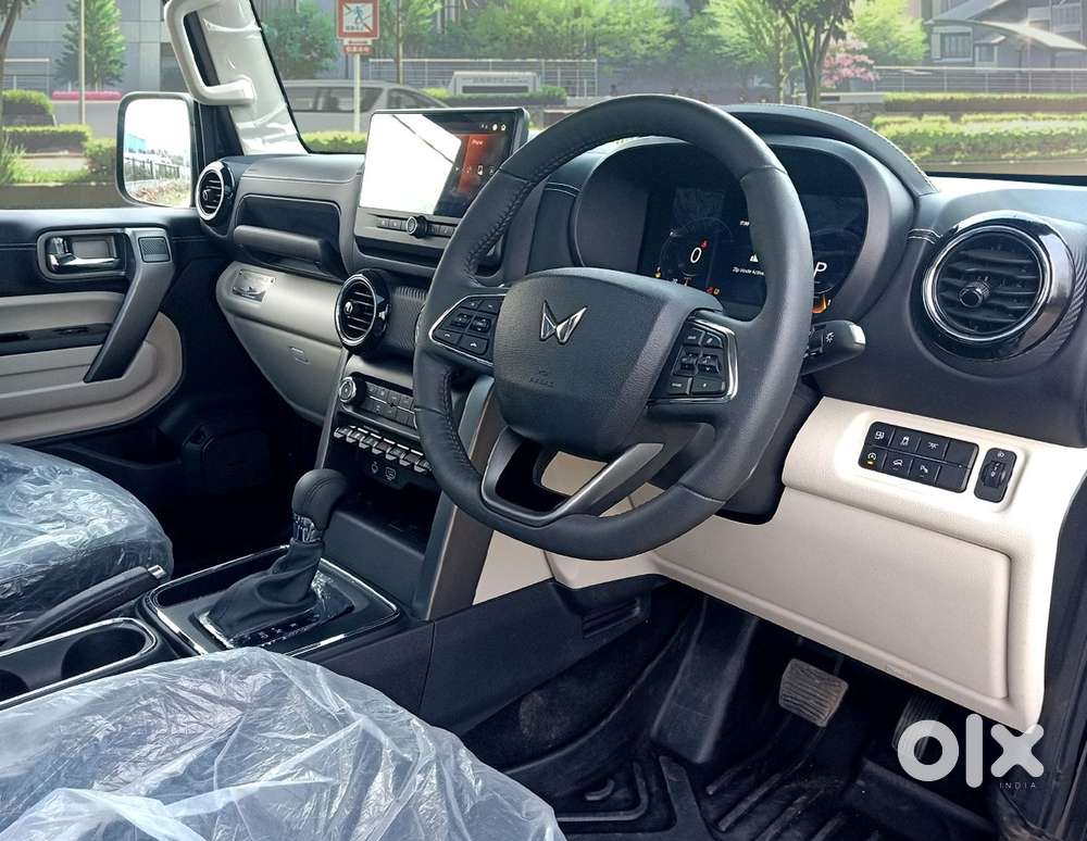 Mahindra Thar Roxx Ax7 L Petrol At 2wd, 2026, Petrol