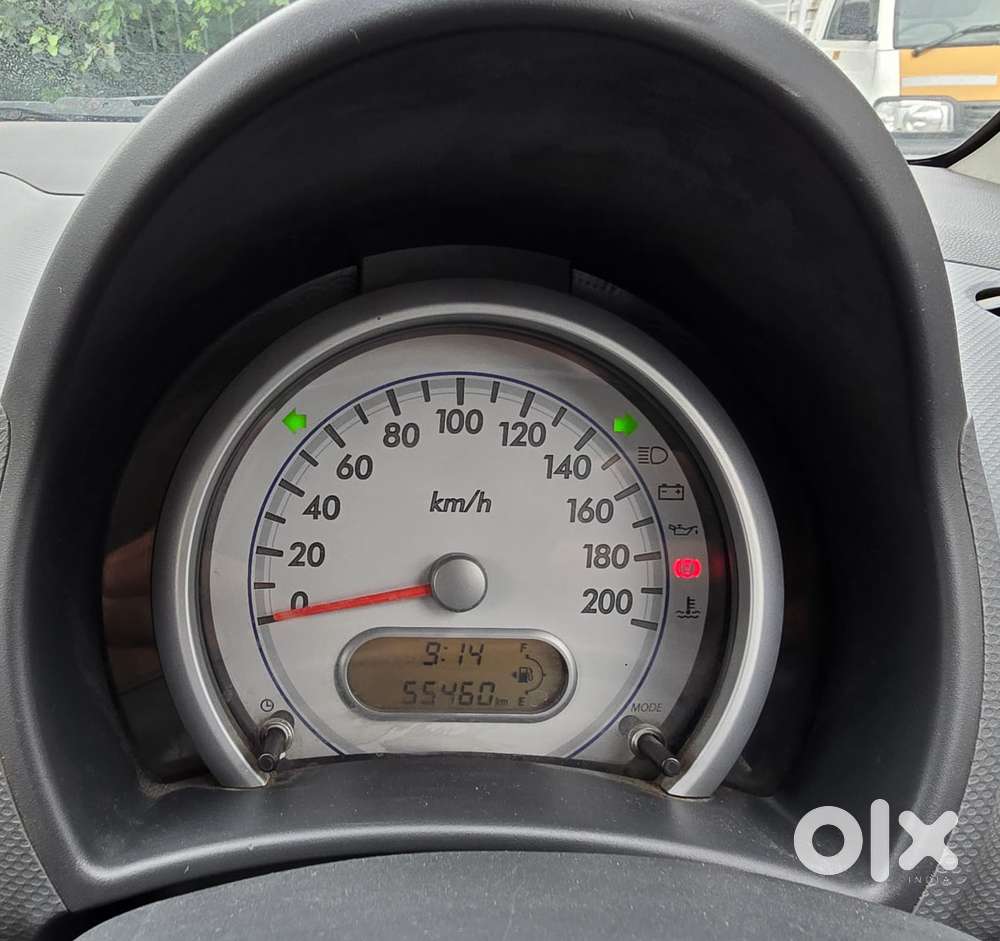 Maruti Suzuki Ritz Lxi, 2012, Petrol