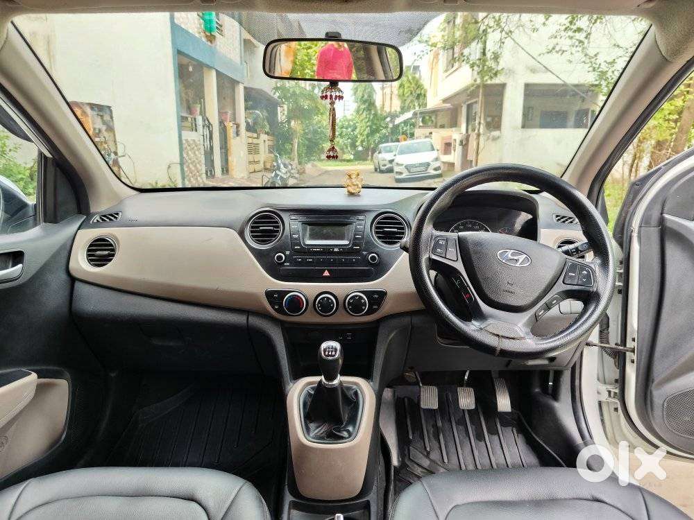 Hyundai Grand I10 Sportz Celebration Edition, 2017, Petrol