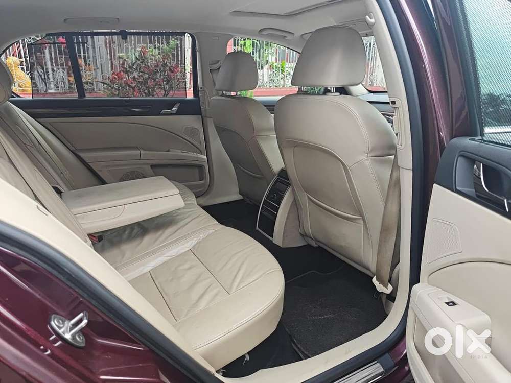 Skoda Superb 2013 Petrol