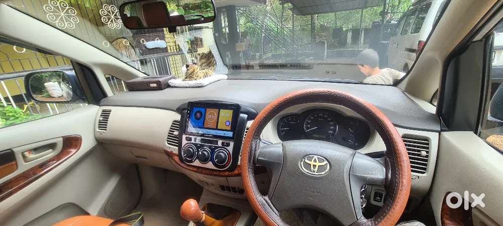 Toyota Innova 2014 Diesel Well Maintained, Only 108700km Driven.