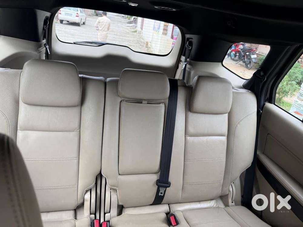 Ford Endeavour 2017 Diesel Well Maintained