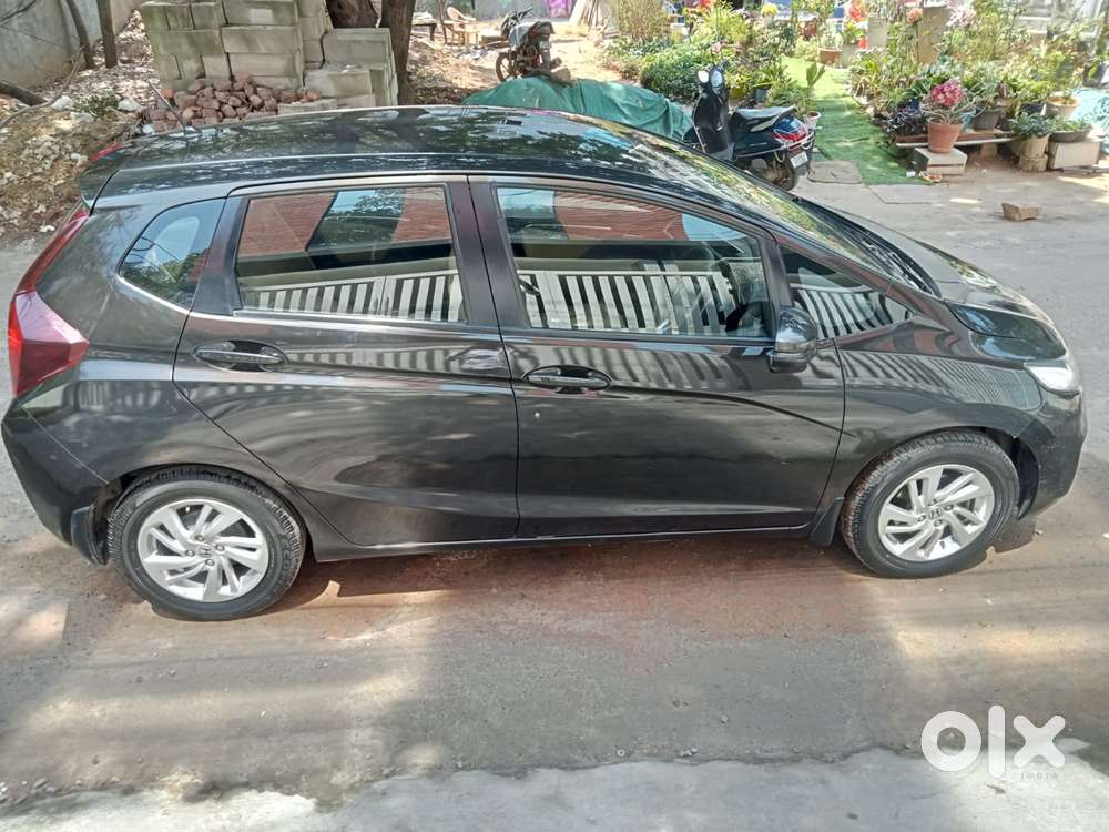 Honda Jazz V Cvt, 2016, Petrol