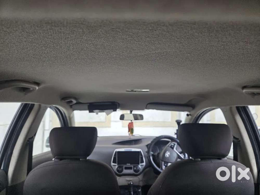 Hyundai I20 Asta Abs 2011 Model