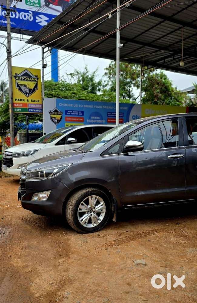 Toyota Innova Crysta 2.8z Automatic, 2018, Diesel