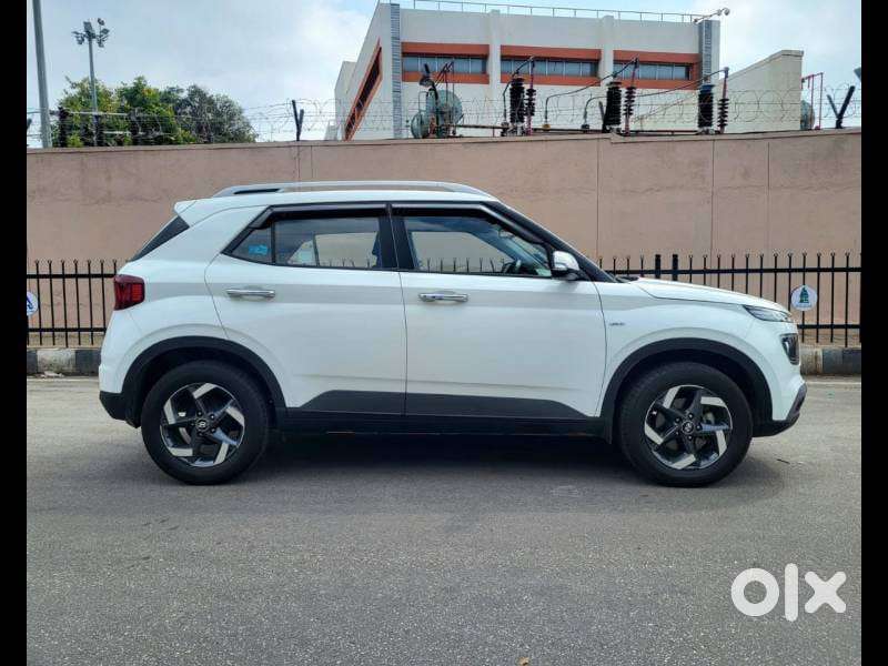 Hyundai Venue Sx Plus Turbo Dct, 2019, Petrol