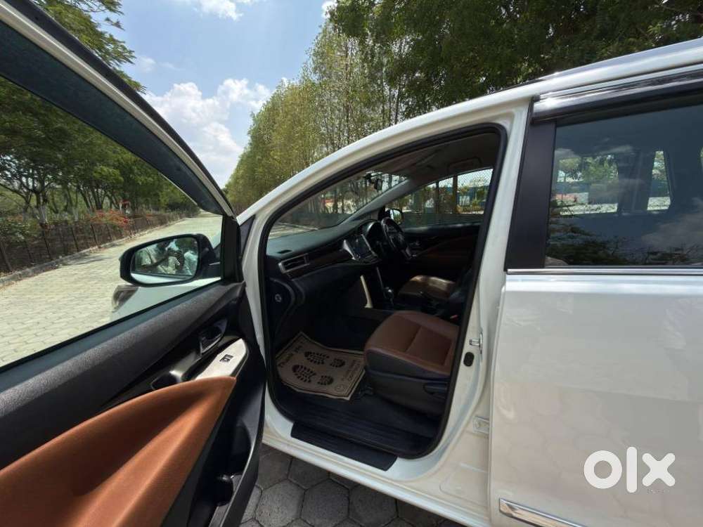Toyota Innova Crysta Zx 2.4 Diesel 7 Seater, 2022, Diesel