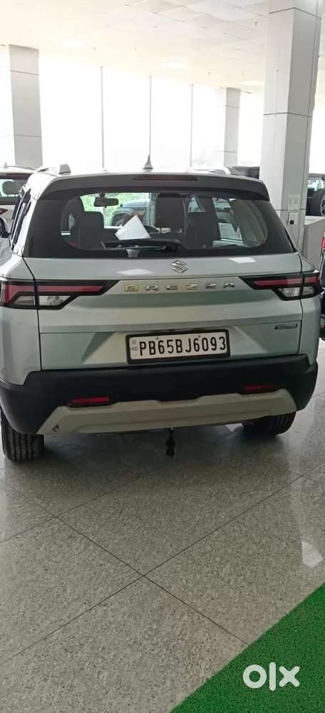 Maruti Suzuki Vitara Brezza 1.5 Zxi, 2024, Petrol