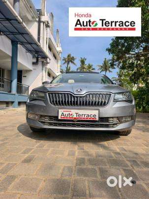 Skoda Superb 1.8 Elegance Tsi At, 2016, Petrol