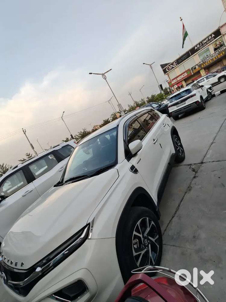 Toyota Urban Cruiser 2024