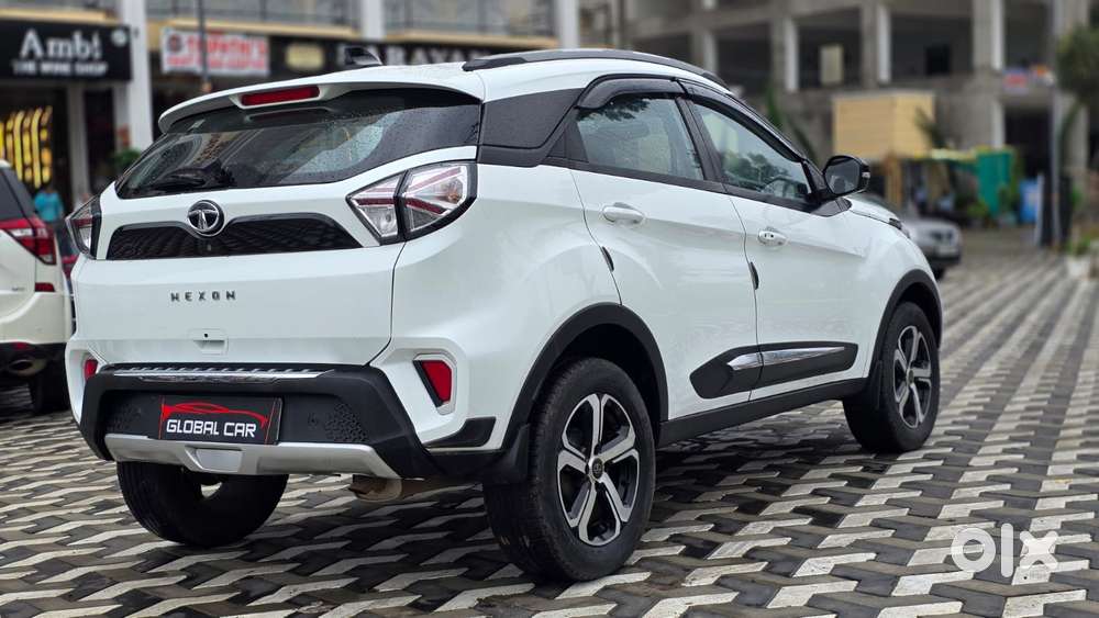 Tata Nexon 1.2 Revotron Xz Plus, 2023, Petrol