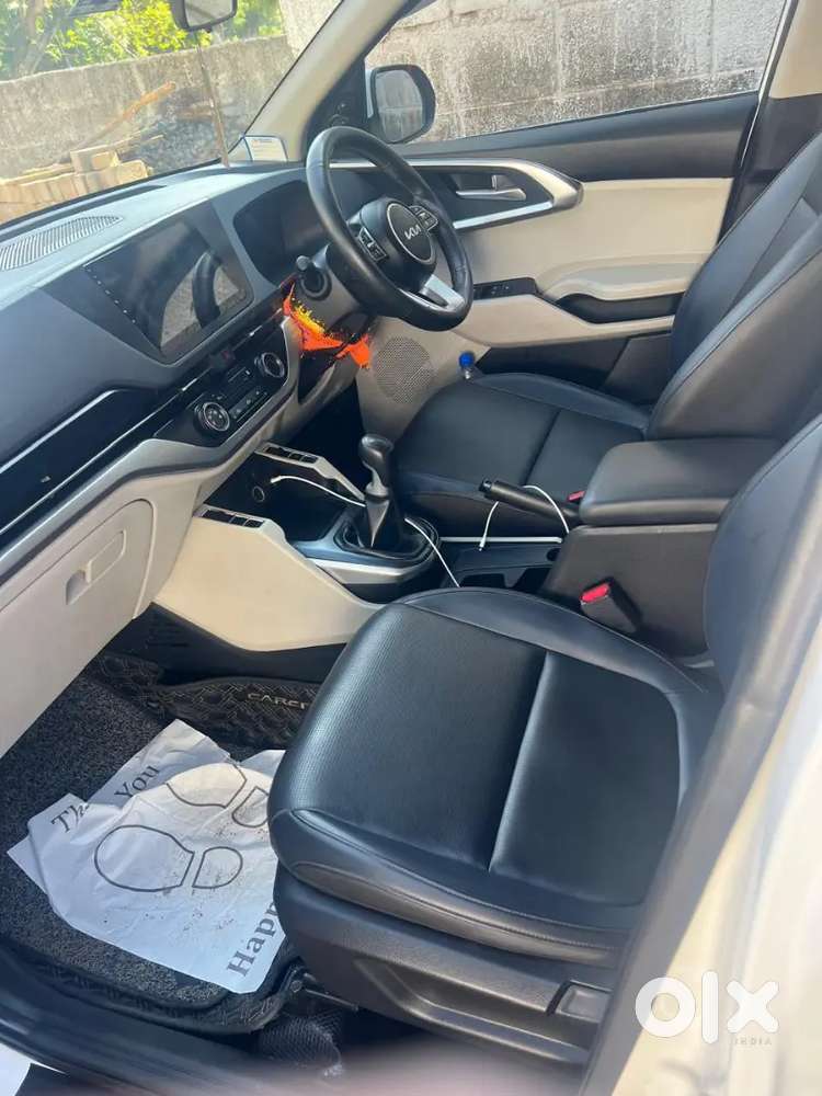 Kia Carens 2024 Diesel Well Maintained