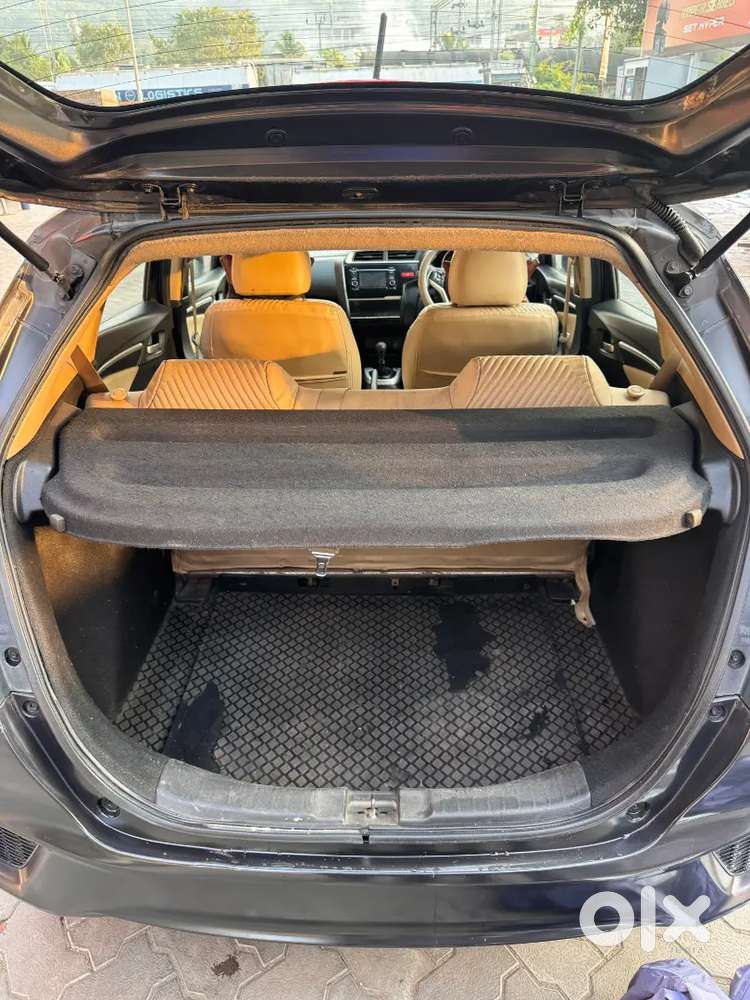 Honda Jazz 1.2 V Petrol 2015 Second Owner