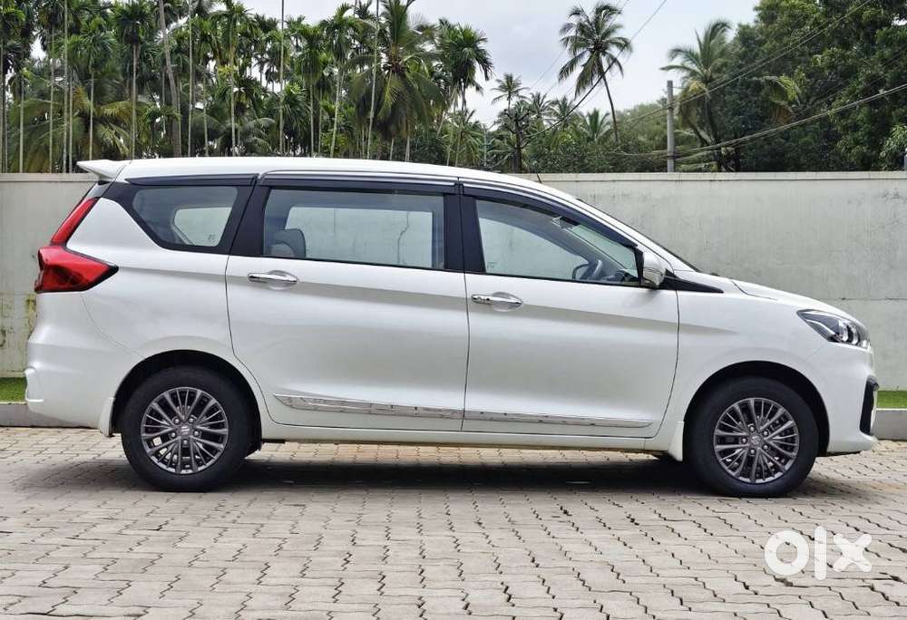 Maruti Suzuki Ertiga Zxi At Petrol, 2020, Petrol