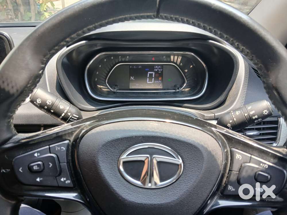 Tata Nexon 1.2 Revotron Xza Plus, 2023, Petrol