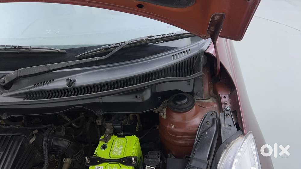 Maruti Suzuki Swift Dzire 1.3 Vxi, 2015, Petrol