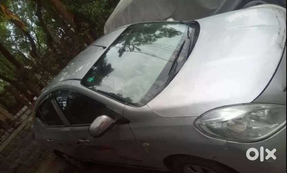 Nissan Sunny 2012 Petrol Manual