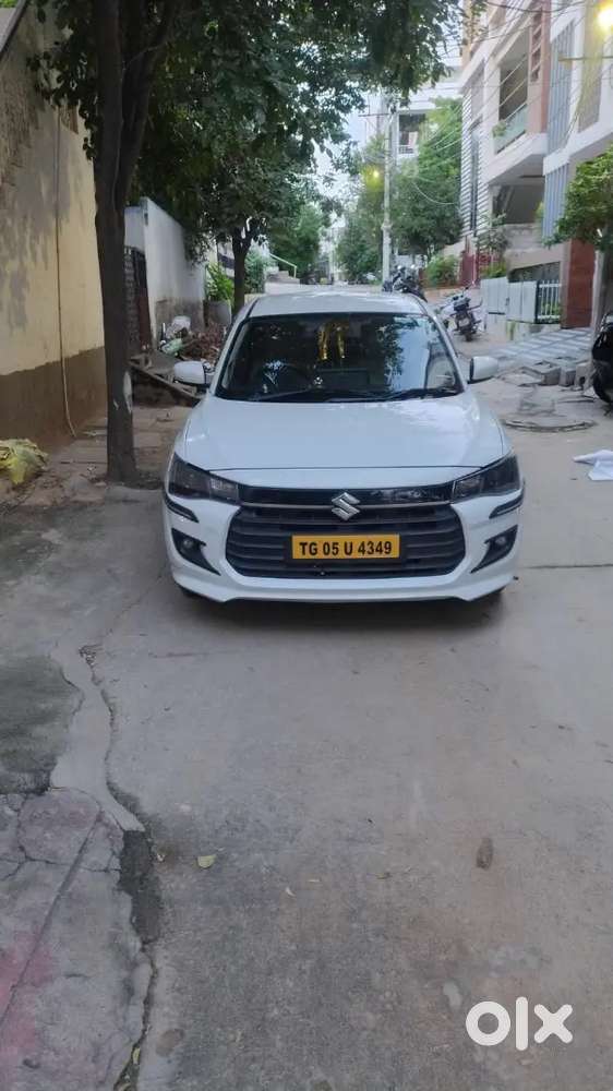 2025  Registration Showroom Truck
