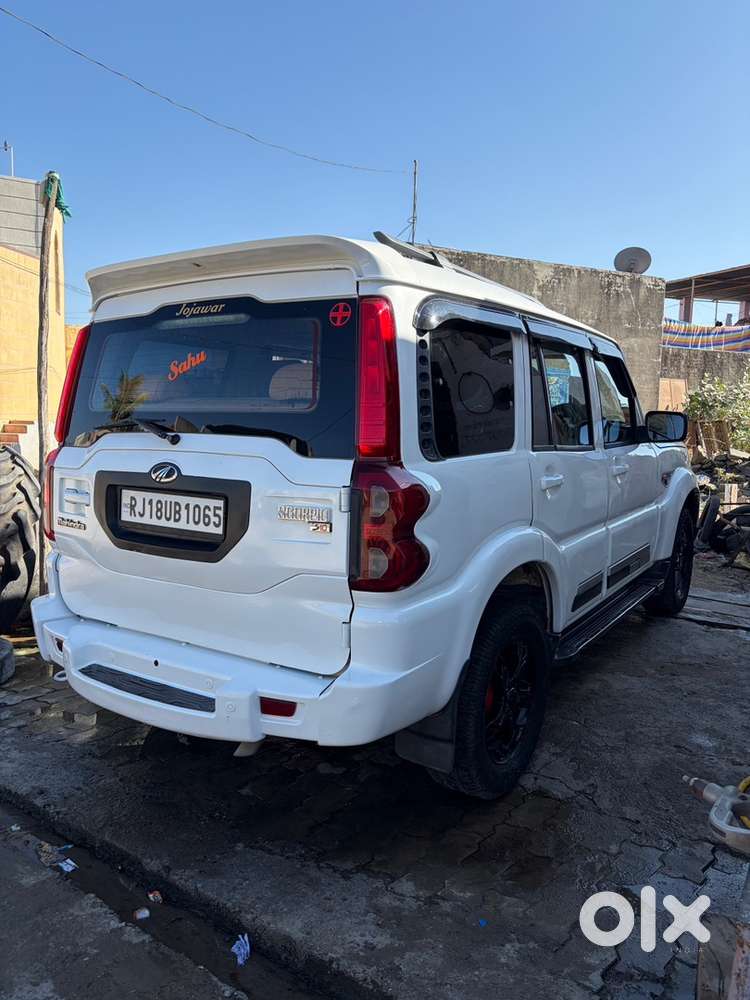 Mahindra Scorpio Diesel 2016