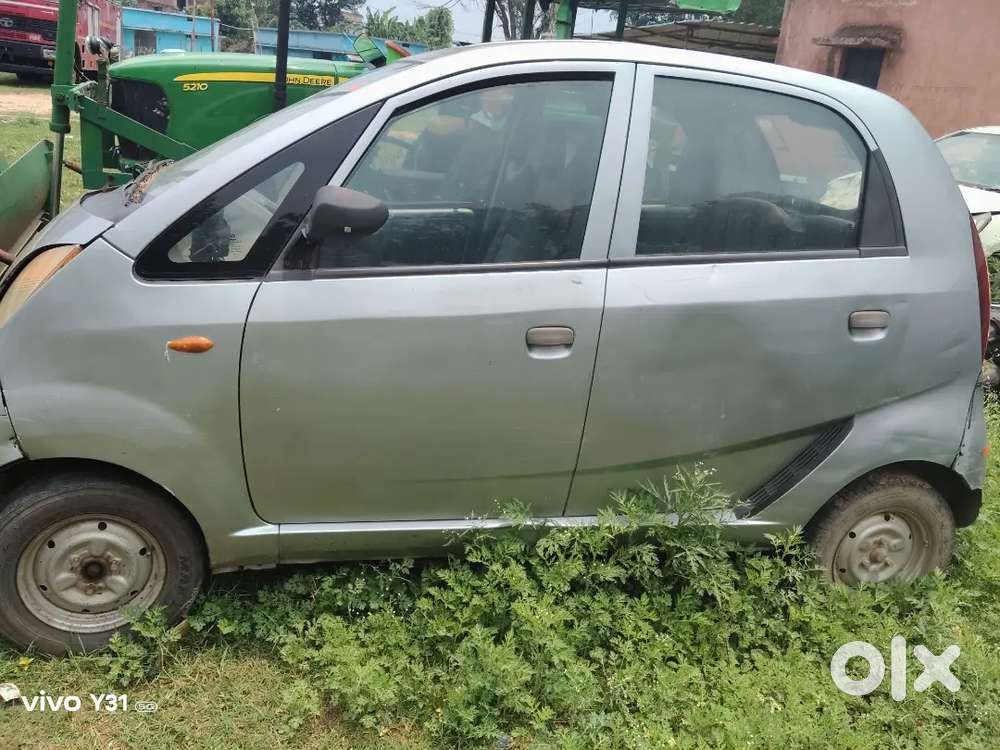Tata Nano Xt 2012 Car