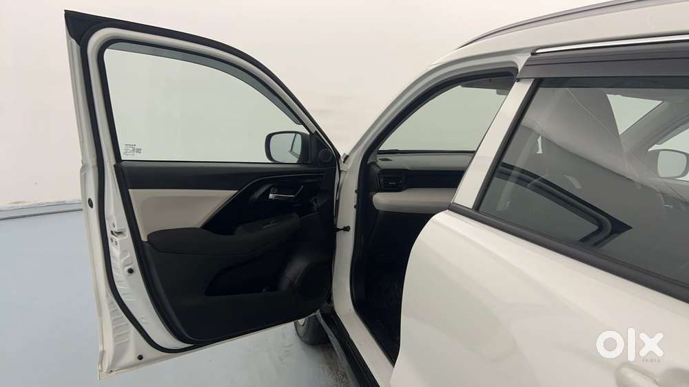 Maruti Suzuki Grand Vitara 1.5 Delta Smart Hybrid, 2026, Petrol