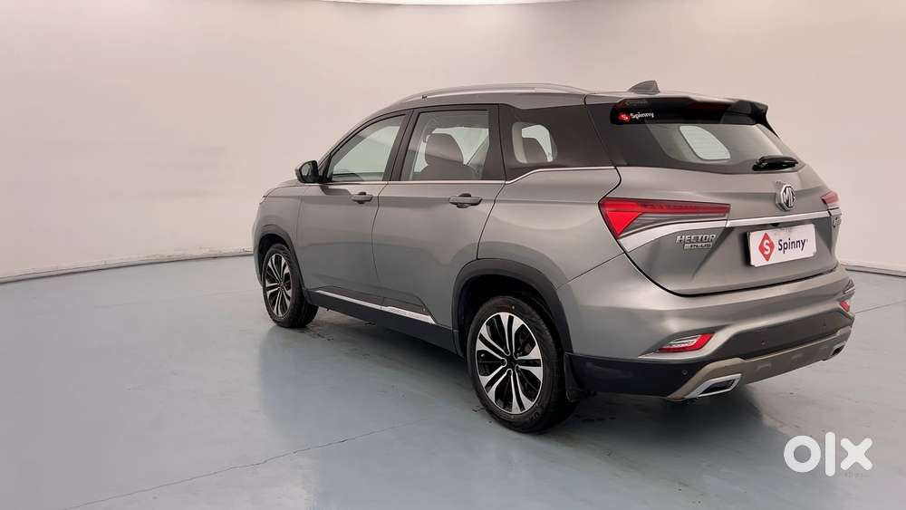 Mg Hector Plus Sharp Hybrid 1.5 Mt, 2021, Petrol