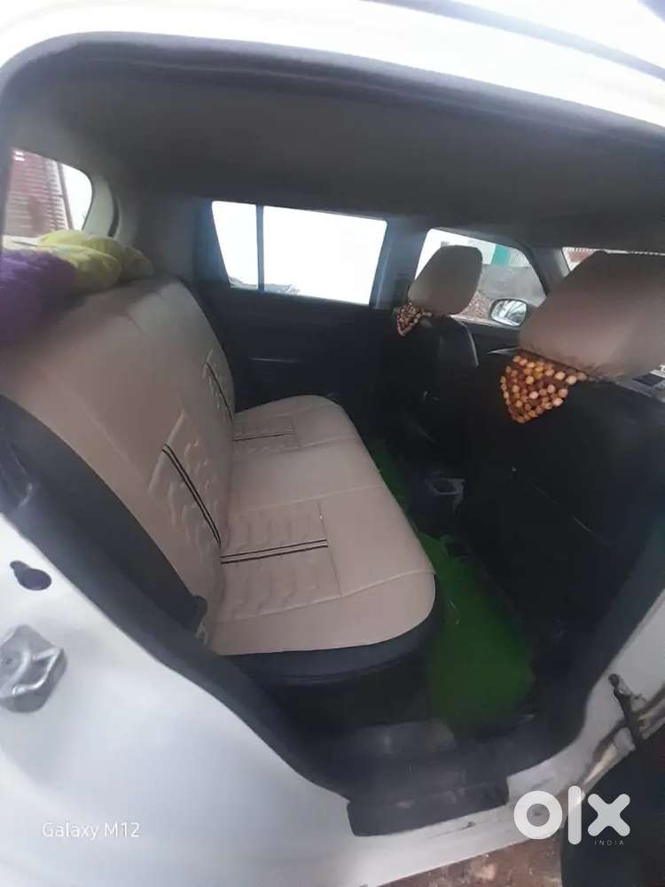 Maruti Suzuki Swift Lxi 2010
