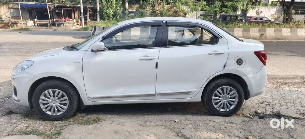 Maruti Suzuki Dzire 1.2 Vxi, 2019, Petrol