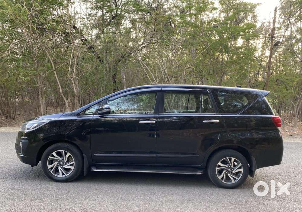 Toyota Innova Crysta 2.4 V, 2022, Diesel