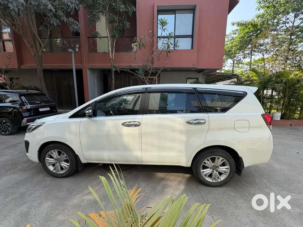 Toyota Innova Crysta 2018 Diesel Well Maintained