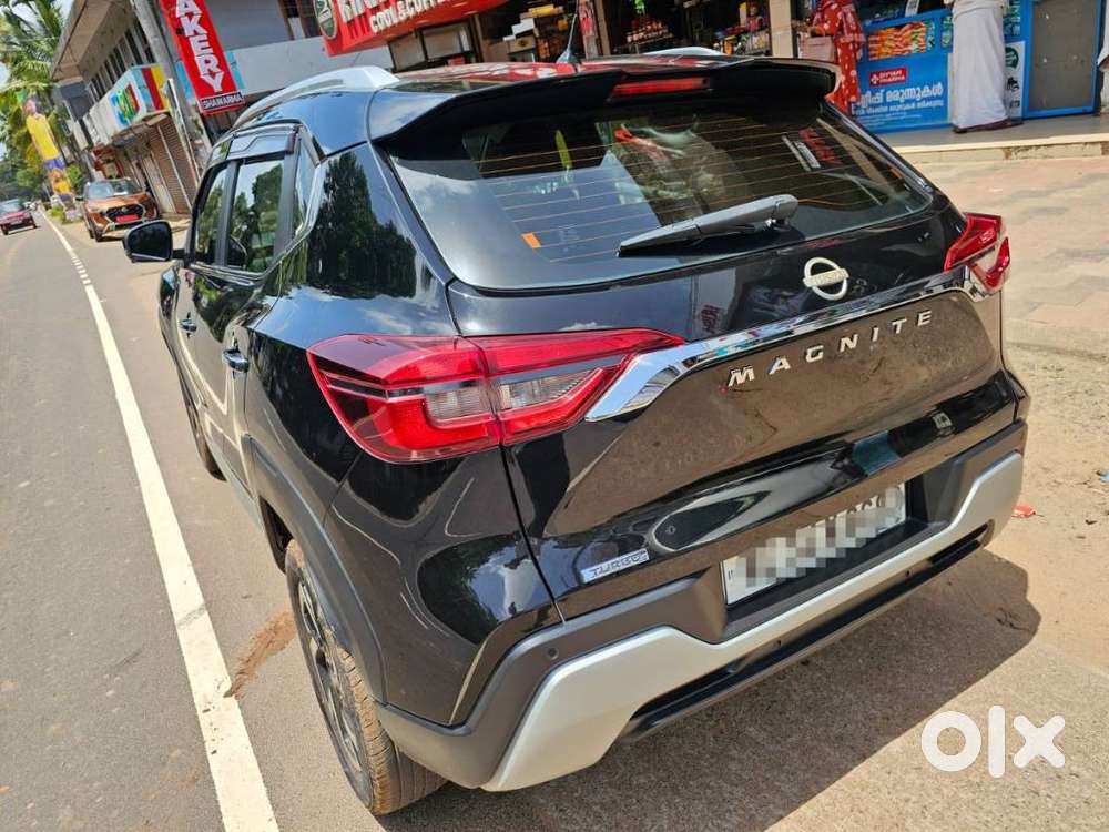 Nissan Magnite 1.0 Xv, 2022, Petrol