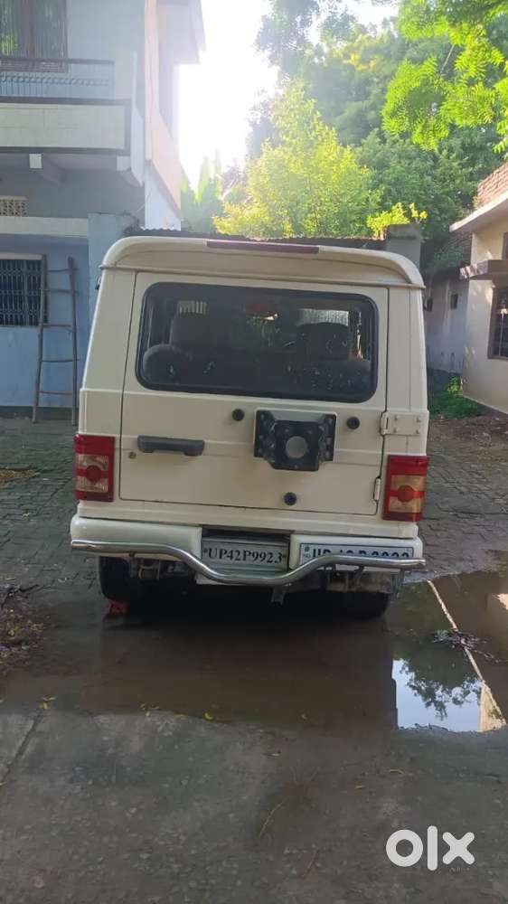 गाड़ी पूरा ओके है रखने का जगह नहीं हे इसी लिए बेचना हे