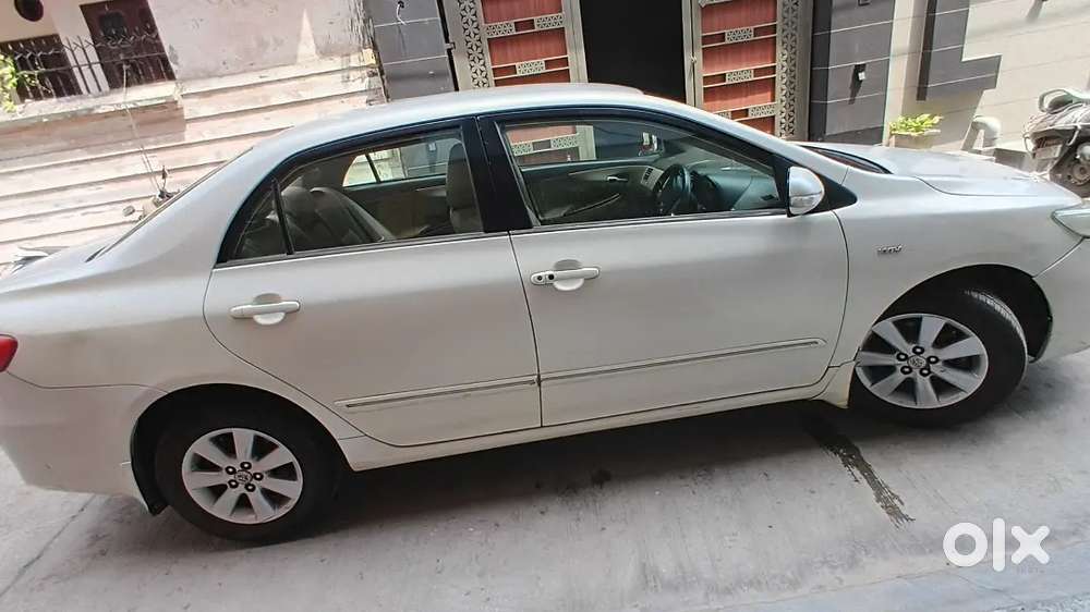 Corolla Altis 2011 Registered 2012 Model Top Model Push Button Start