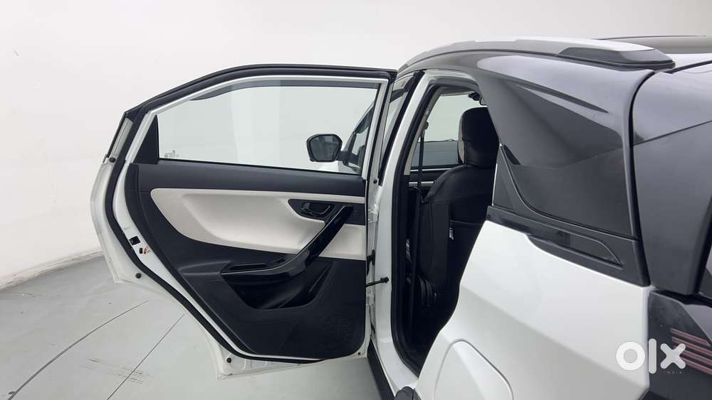 Tata Nexon Creative Plus 1.2 Revotron Petrol 7dca Dt, 2025, Petrol